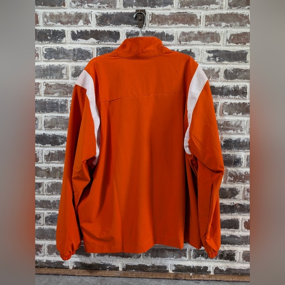 Like New!!! Nike On-Field Clemson Tigers Jacket Size XL Orange - Picture 2 of 8